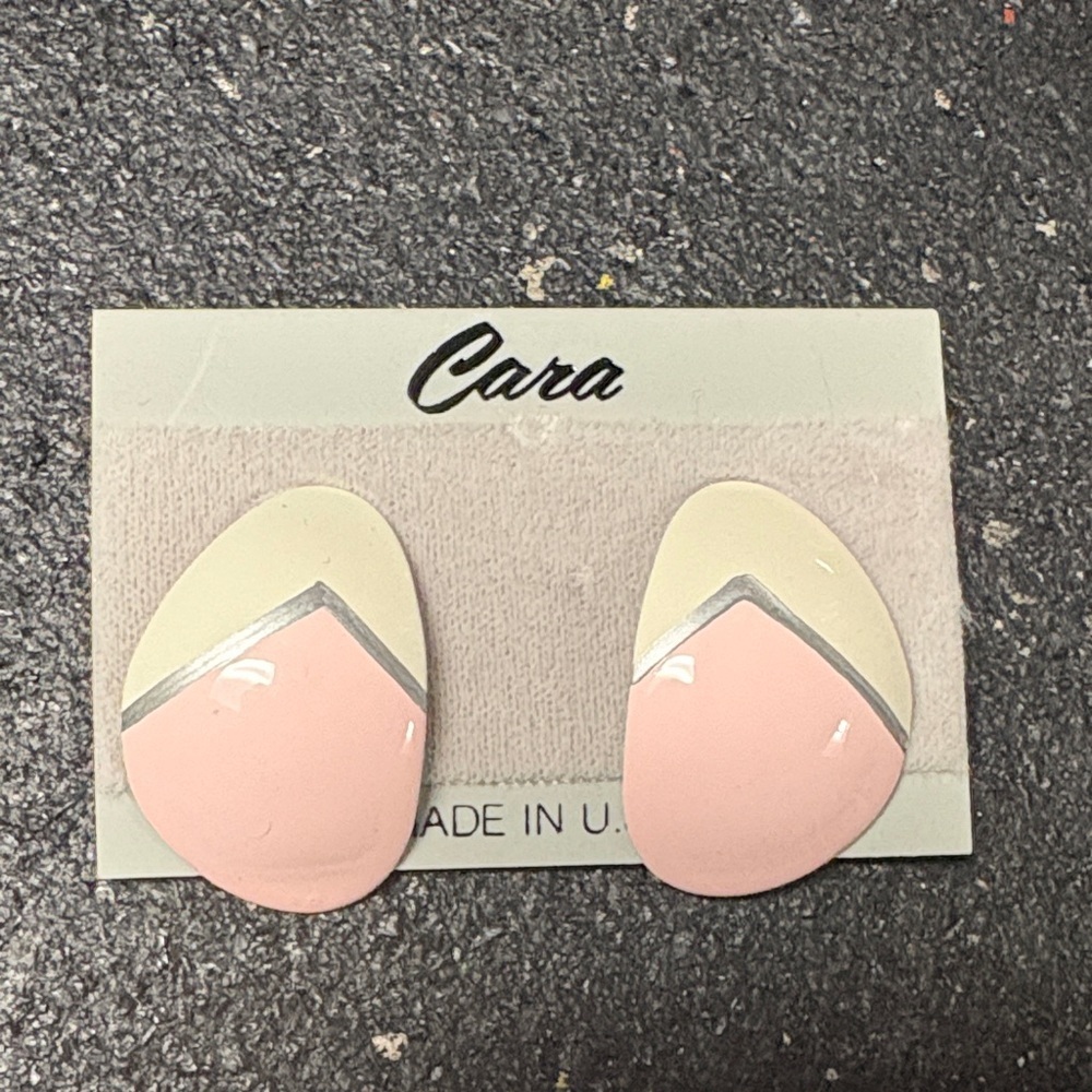 Cara 90s Pink and Cream Geometric Earrings